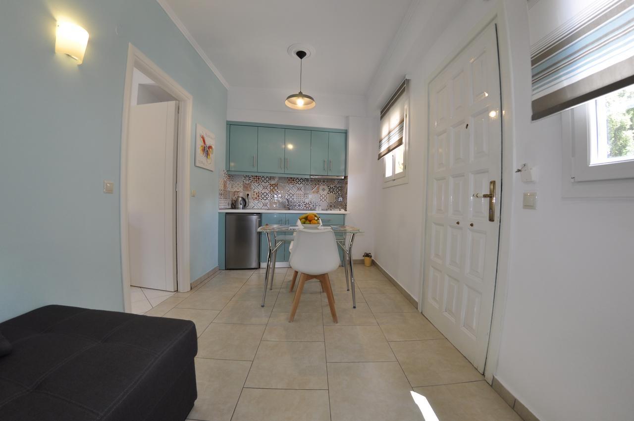 Angels Pool Studios And Apartments Палеокастрица Екстериор снимка